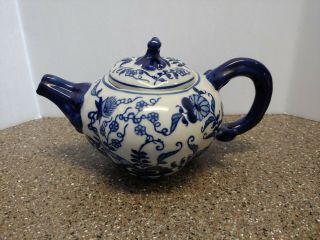 Vintage Seymour Mann China Blue Fine Porcelain Blue & White Floral Teapot