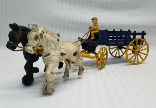 Vintage Antique Cast Iron Toy Horse Drawn Carriage Wagon Driver Great Patina