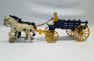 Vintage Antique Cast Iron Toy Horse Drawn Carriage Wagon Driver Great Patina 2