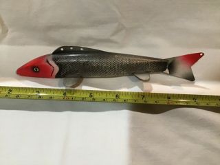 7.  5 Inch Bob’s Fly Tying Red And Black 3 Fish Decoy.  Ludington,  Michigan 1950s
