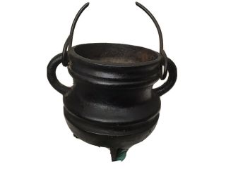 Vintage Ribbed Cast Iron Cauldron Footed Pot Kettle Mortar & Pestle