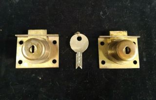 2 Mills Slot Machine Locks W/key,  Old Antique Coin - Op Parts