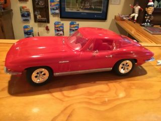 Monogram 1965 Corvette 1/8 Scale Model Car Built