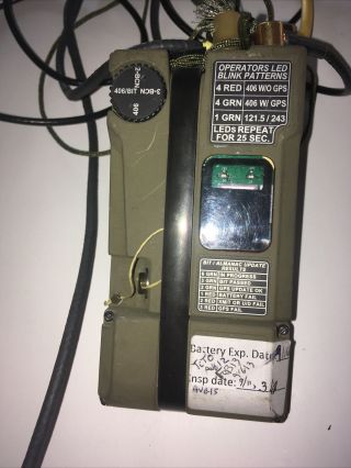 Antique Collectible Military An Urt 33 44 Personal Locator Gps Beacon Radio