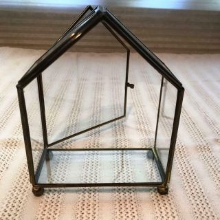 Vtg Glass Brass Curio Cabinet Display Case Tabletop Miniatures 4.  5 x 5.  75 x 2.  5 2