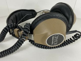 Realistic Nova 40 Stereo Headphones Retro Vintage Full Size Dj