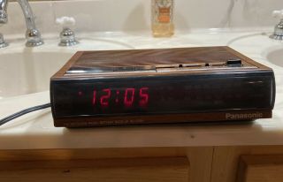 Vintage Panasonic Fm/am Clock Radio W/ Alarm Model: Rc - 6064