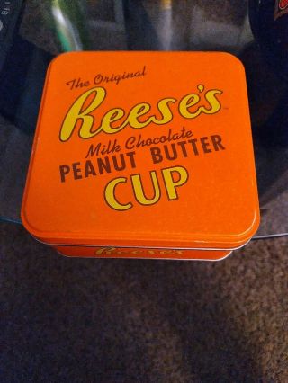 The Reeses Milk Chocolate Peanut Butter Cup Vintage Box