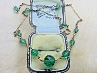 Vintage Art Deco Faceted Green Glass Gold Pinch Bec Necklace Costume Jewellery