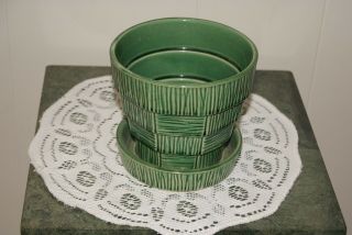 Vintage.  Mccoy.  Green Basket Weave.  Planter W/ Drain Tray.  U.  S.  A.