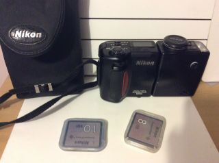 Nikon Coolpix 950 Vintage Digital Camera,  3compactflash