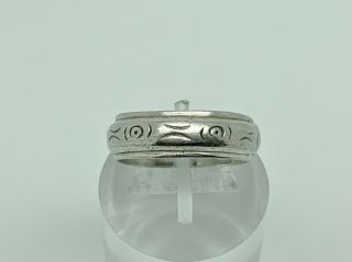 Gorgeous Vintage Sterling Silver Engraved Tribal Design Band Ring Size M 1/2