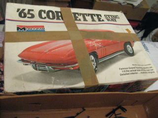 Monogram 1965 Corvette Sting Ray 1/8 Scale Never Built