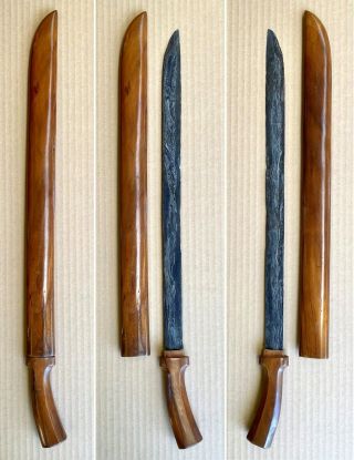 ANTIQUE DAMASCUS JAVANESE PEDANG SABET (slashing sword) 
