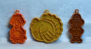 Hallmark Vintage Cookie Cutters Thanksgiving - Turkey Petite Pilgrim Boy & Girl