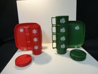 Vintage Tupperware Set Of 7 Coco/coffee Stackable Christmas Mugs Lids And Plates