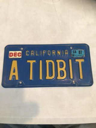 vintage California Blue Vanity License Plate “A TIDBIT”, 2