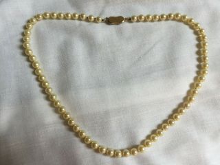 Vintage Cream Faux Pearl Necklace Gold Color Decorative Clasp 4