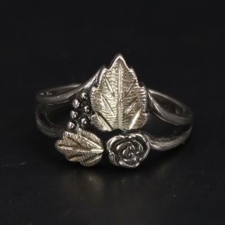 Vtg Sterling Silver - Black Hills Rose Flower & Leaves Pebbled Ring Size 6 - 3g