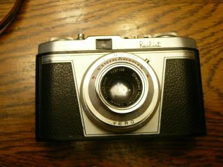 Vintage Realist 35 Camera W/ Leather Case Made In Germany 1:2.  8 45mm