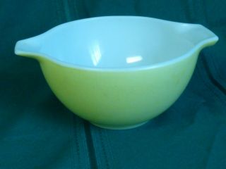 Vintage Pyrex Yellow Cinderella Mixing Bowl 2 1/2 Quart Marked 443 Made In Usa
