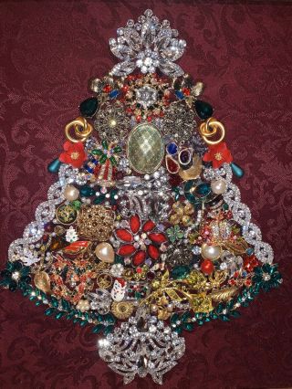Vintage Mod Rhinestone Jewelry Lighted Christmas Tree Framed Picture