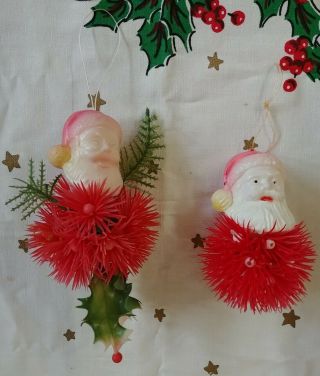 2 Vintage Christmas Tree Ornament Plastic Santa Claus Head Red Spiky Ball Holly