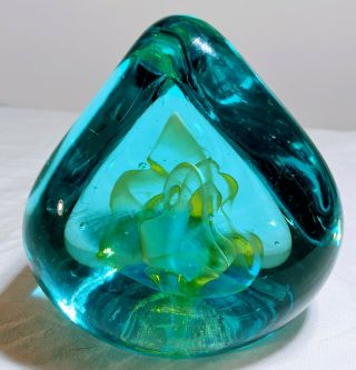 Vintage 1974 Gilbert Johnson 3 " Pyramid Glass Paperweight (signed With Date)