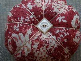 Elegant Red Cream Fabric Pin Cushion Vintage Mother Of Pearl Button