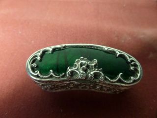 A 19TH C,  AUSTRO - HUNGARIAN SOLID SILVER AND GREEN GEMSTONE PILL BOX 2