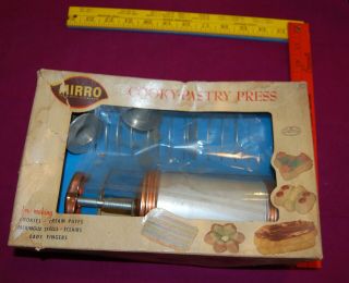 Vtg Mirro Cookie Pastry Press 530 - 9250 Box