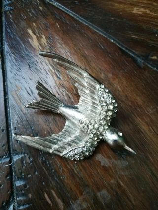 Vintage Silver Tone And Rhinestones Bird In Flight Brooch/pin