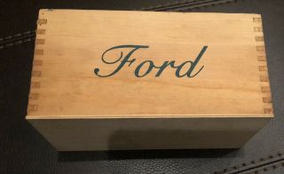 Vintage 30 - 40s Ford - The K.  R.  Wilson Abv - 156 Rear Hub Puller Empty Wooden Box