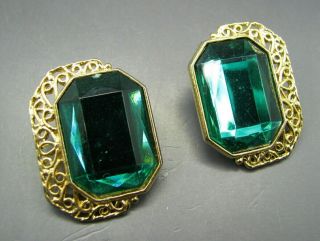 Vintage Gold Tone Earrings Large/heavy Faux Green Emerald Paste Filigree Lace