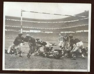 1943 Acme Type I Press Photo 12/26 Bears Vs Redskins Nfl Championship Game