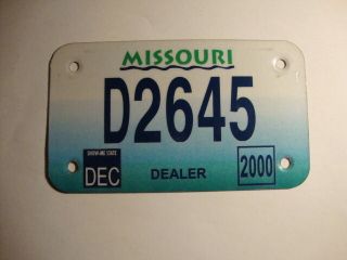 2000 Missouri Motorcycle Dealer License Plate D2645 Vintage