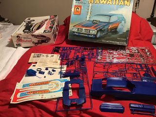 1973 Revell 1/16 Hawaiian Charger Funny Car Model Kit H1487 Drag Racing