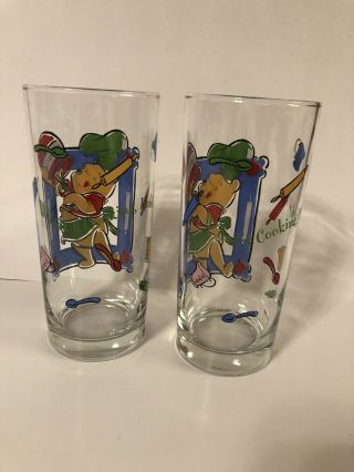 Set of 2 Vintage Disney Winnie The Pooh Glass Tumbler Whats Cooking Pooh 6 1/4 