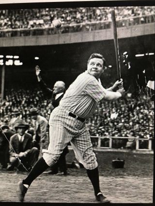 1933 York Yankees Program Scorecard Babe Ruth Lou Gehrig 9 HOF On Team 4