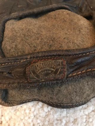 Vintage Spalding Crescent Pad Baseball Glove 4