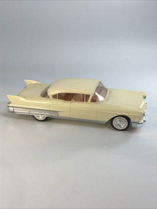 JO - HAN DEALER PROMO MODEL CAR 1958 CADILLAC FLEETWOOD 4 DR HT 1/25 scale 2