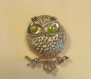 Vintage Sarah Coventry Owl Pin Green Rhinestone Eyes Signed Brooch Gold 40
