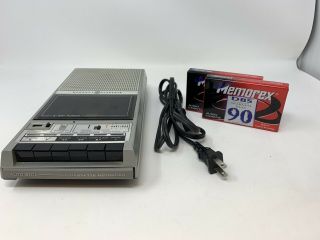 General Electric Ge 3 - 5157b Vintage Silver Portable Cassette Recorder -