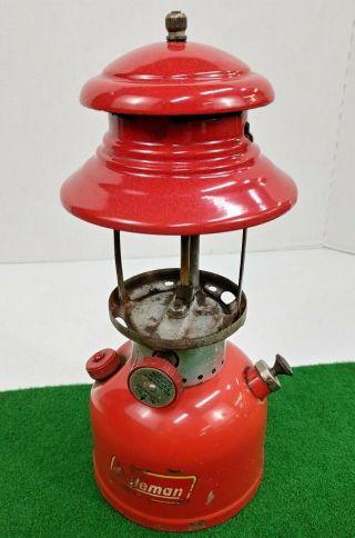 Vintage 1959 Coleman Model: 200a Single Mantle Red Lantern Made Usa