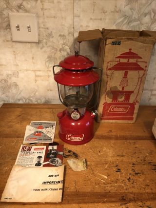 Vintage 1971 Coleman Model 200a Single Mantle Red Lantern Box Papers