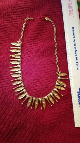 Vtg 1960s Sarah Coventry Gold Tone Chain Necklace Choker Dangles 16” Signed.