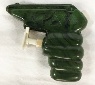 1960s Park Plastics Vintage Wee Gee Green Mini Squirt Gun Toy Water Pistol Usa