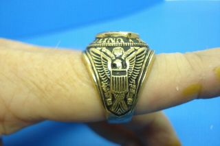 VINTAGE U.  S.  ARMY MENS INSIGNIA RING - - 18KT HGE - - SIZE 8.  5 3