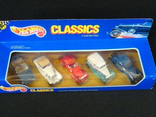 Vintage 1990 Hot Wheels Classics 5 Car Gift Pak W/65 Mustang Speed Points Box