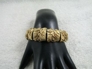 Vintage Signed Sarah Coventry Textured Gold Tone Floral Costume Link Bracelet